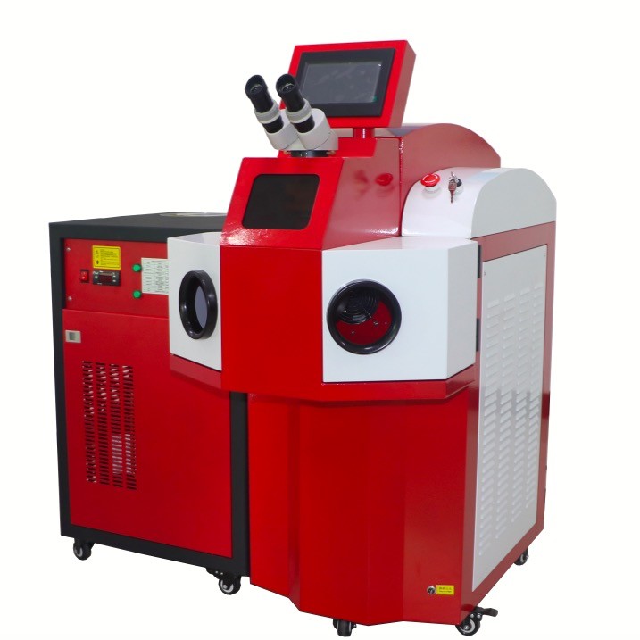 AC110V Handheld Laser Welding Machine , 200W Handheld Fibre Laser Welder